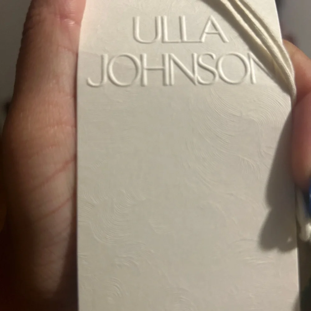 Ulla Johnson - Marin Shorts in Calcite - sz 8 - Picture 6 of 7